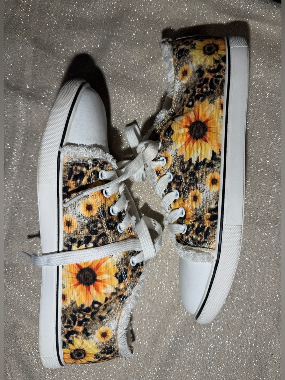 Adorable Sunflower and Leopard Print Distressed Sneakers, size 8